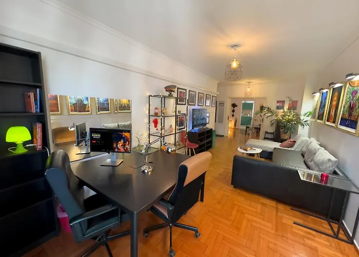 Spacious Artistic Flat With Private Parking Διαμέρισμα Θεσσαλονίκη